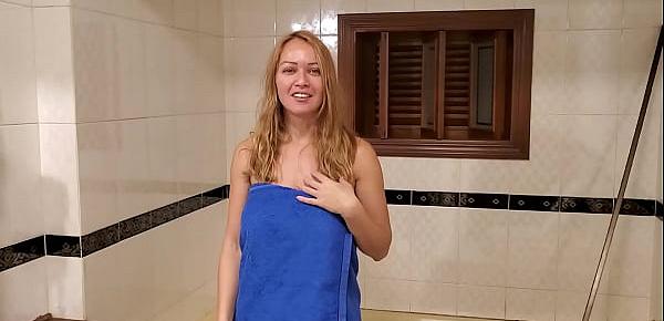  Vídeo de verificação Larissa Leite tomando seu primeiro banho filmado